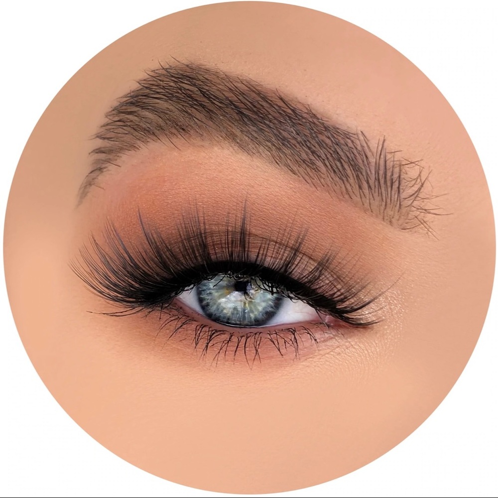 Lava lashes
